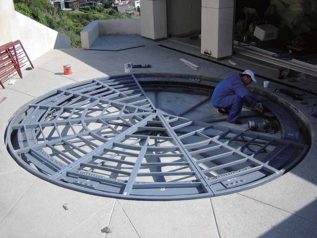 Phase 2 Industrial hot-dip galvanized segmented steel frame assembly positioning